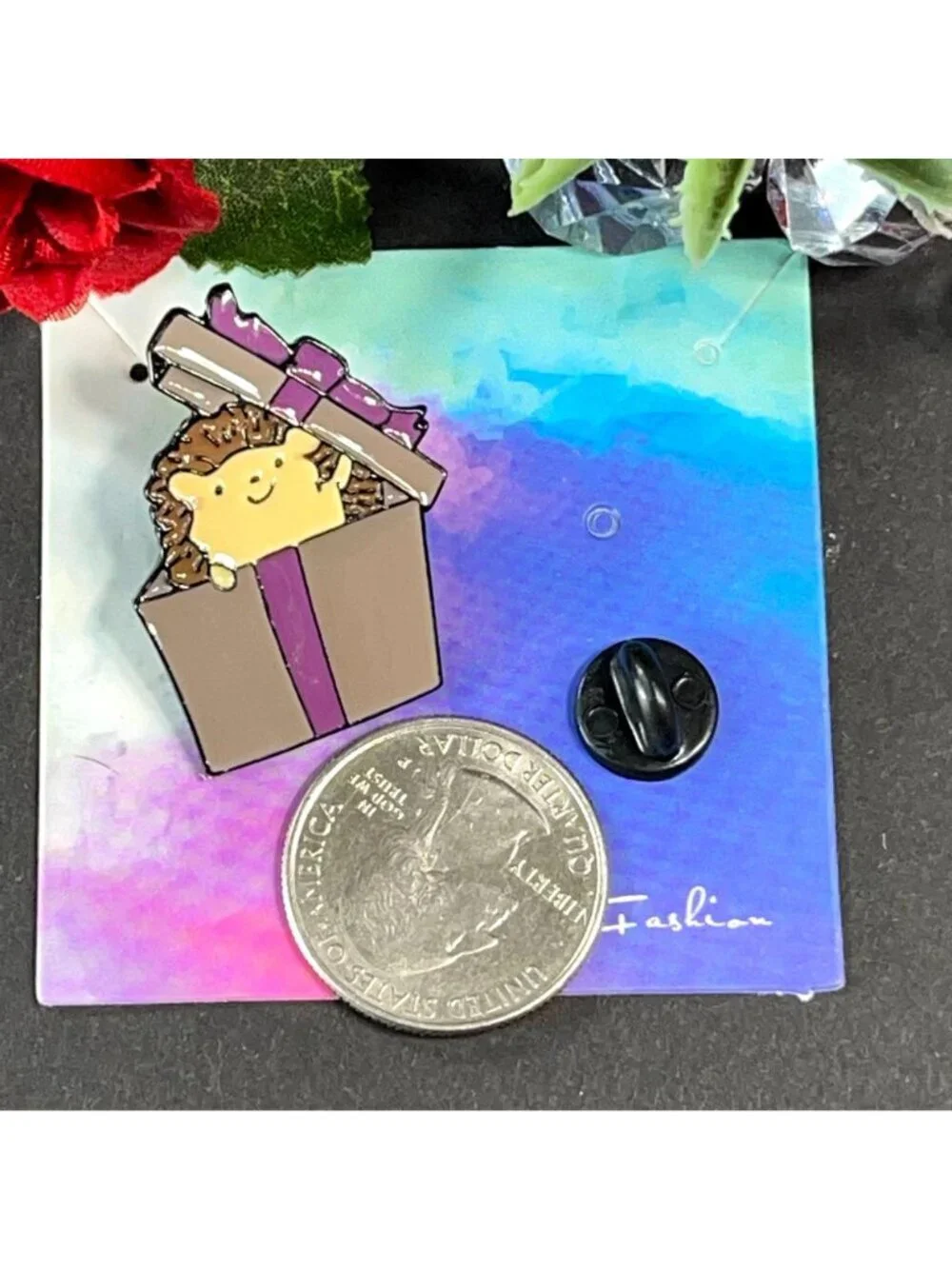 Hedgehog Present Lapel Pin Gift Bow Animal Jewelry Badge Pin Brooch Accessories